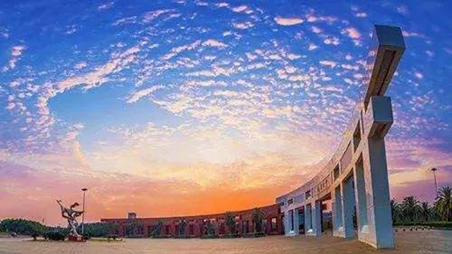 南昌大學(xué)全景圖