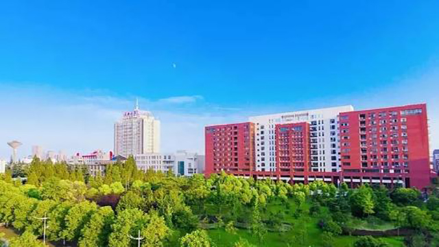長江大學(xué)宿舍樓